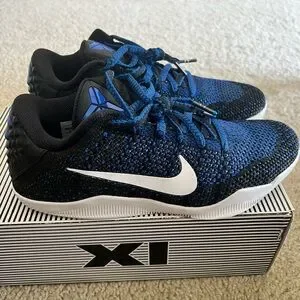 Nike | Shoes | Nike Kobe Xi Elite Low Mark Parker Edition  display picture 1